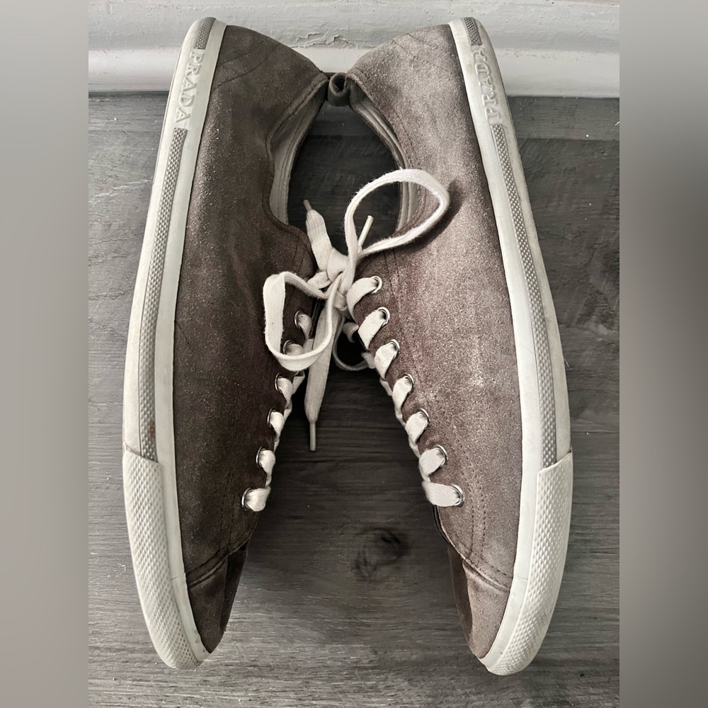 Prada Men's Gray Low Top Sneakers - Picture 5 of 7